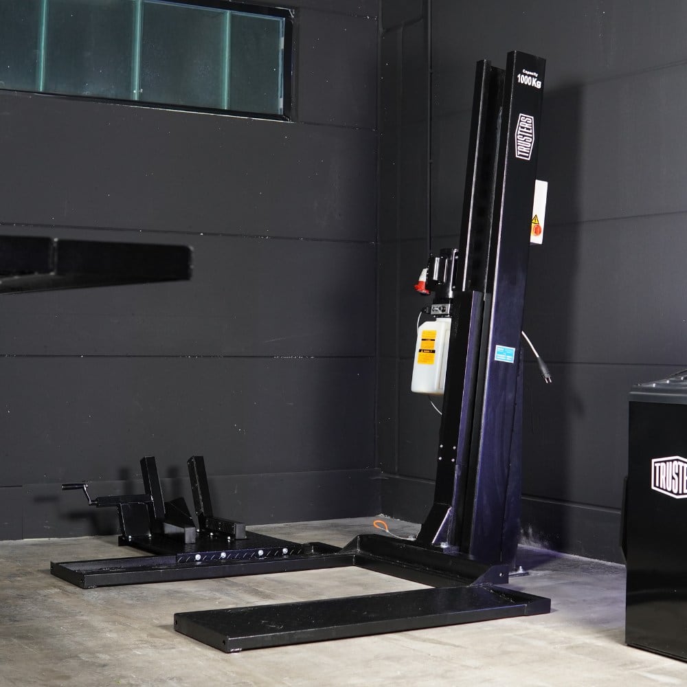 TRUSTERS ELVT1100 | 1-Säulenbühne für Quad, ATV, Rasentraktoren
