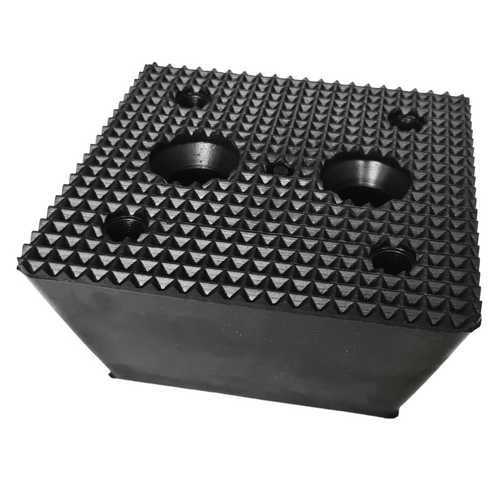Gummklotz-Pyramide » unten: 150x150mm, oben: 112 x 112 mm » Höhe: 70 mm