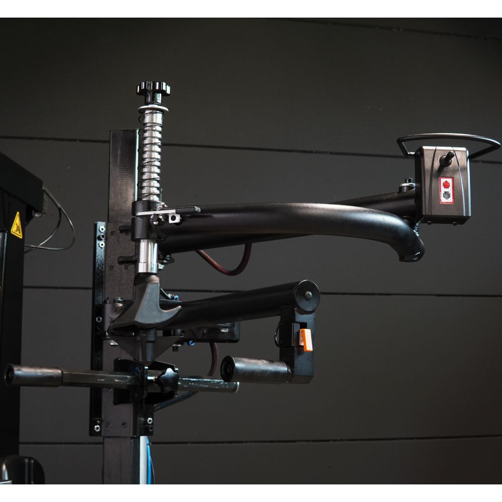 TRUSTERS IRONARM390