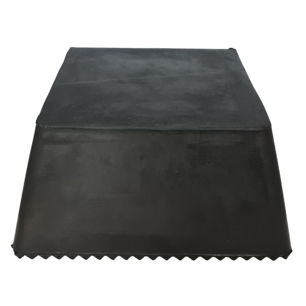 Gummklotz-Pyramide » unten: 150x150mm, oben: 112 x 112 mm » Höhe: 70 mm